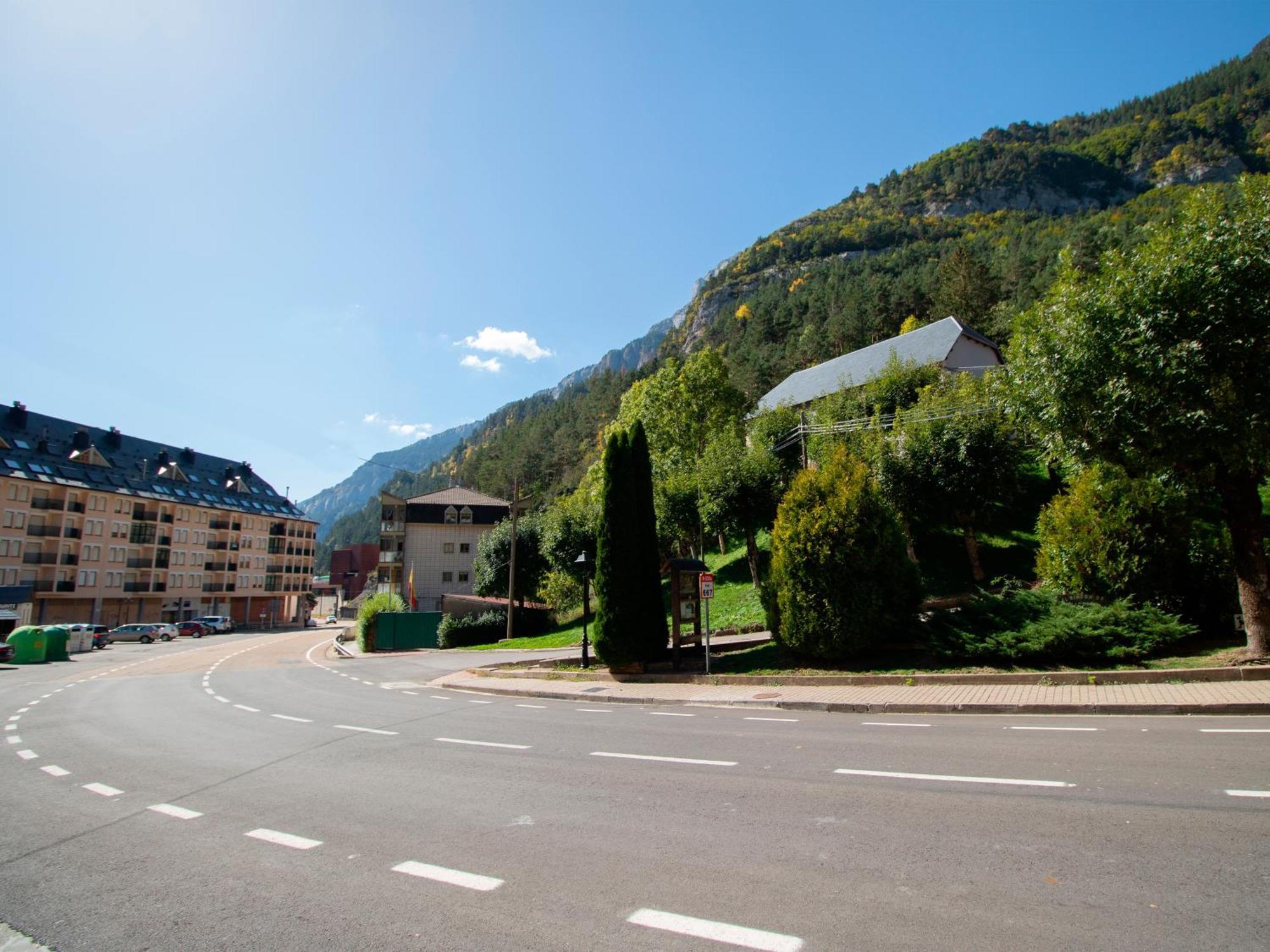 Apartamentos Canfranc 3000 Extérieur photo